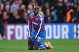 Jean-Philippe Mateta không vui dù lập hat-trick trước Bournemouth