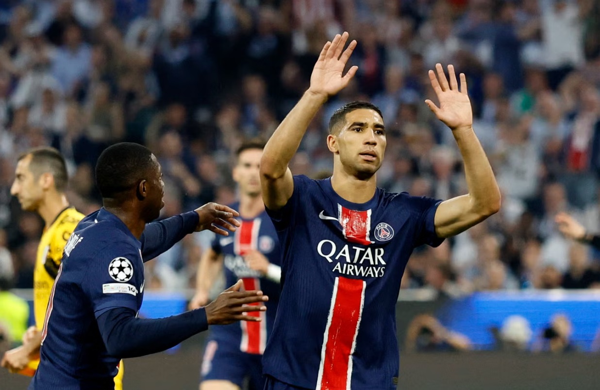 Achraf Hakimi khong an mung khi ghi ban mo ty so trong tran chung ket Champions League