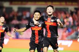 Hoàng Đức hạnh phúc với chiến thắng của Ninh Bình trong ngày tái xuất V.League