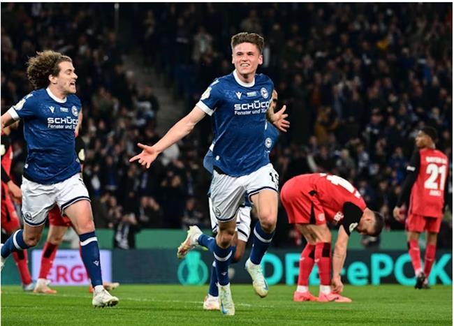 Nhận định Bielefeld vs Stuttgart (1h00 ngày 255) Giấc mơ khép lại 1