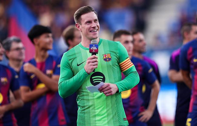 Stegen cân nhắc rời Barca nhằm cứu vãn sự nghiệp 1